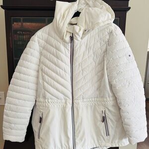 Tommy Hilfiger Ivory Quilted Puffer Coat